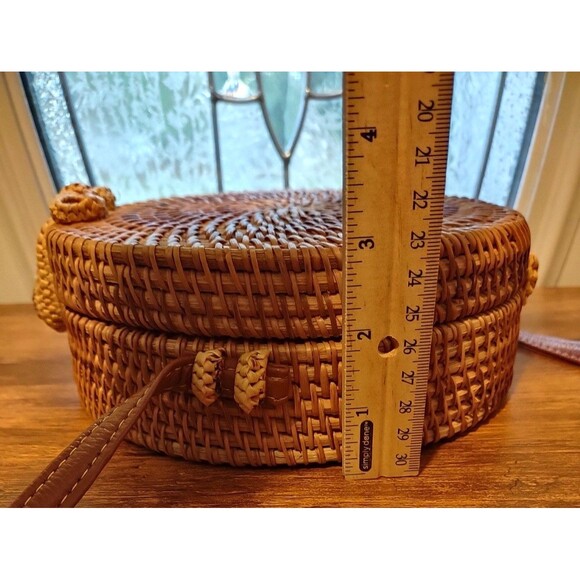 Boho Purse Round Wicker Rattan Handwoven Shoulder Bag Crossbody Circle - Picture 7 of 7